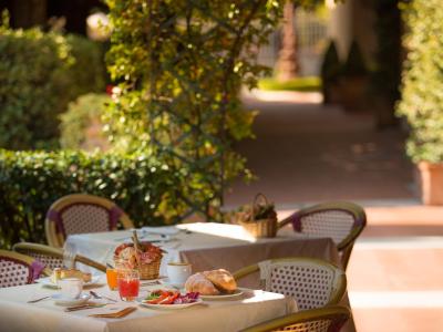 hotelsangregorio it offerta-agosto-hotel-toscana-con-giardino-vicino-a-pienza 010