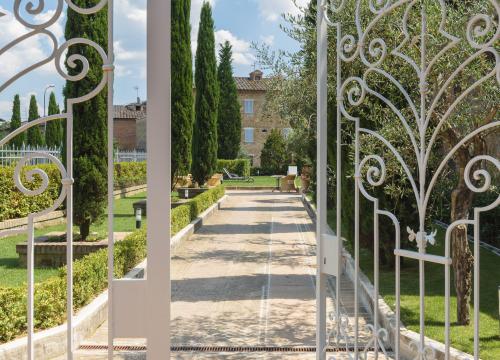 hotelsangregorio en hotel-in-pienza-for-trekking-through-the-vineyards-with-tasting-of-montepulciano-wine 007